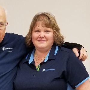 Meet your Posher, Leanne